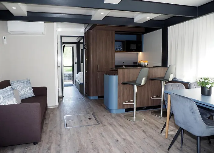 Botel Hausboot Bei Passau *